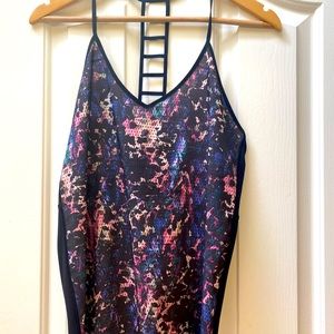 Lululemon tank. Excellent condition. Size 6